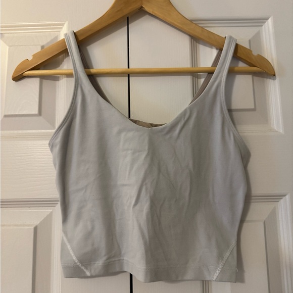 Lululemon Top - Picture 1 of 3